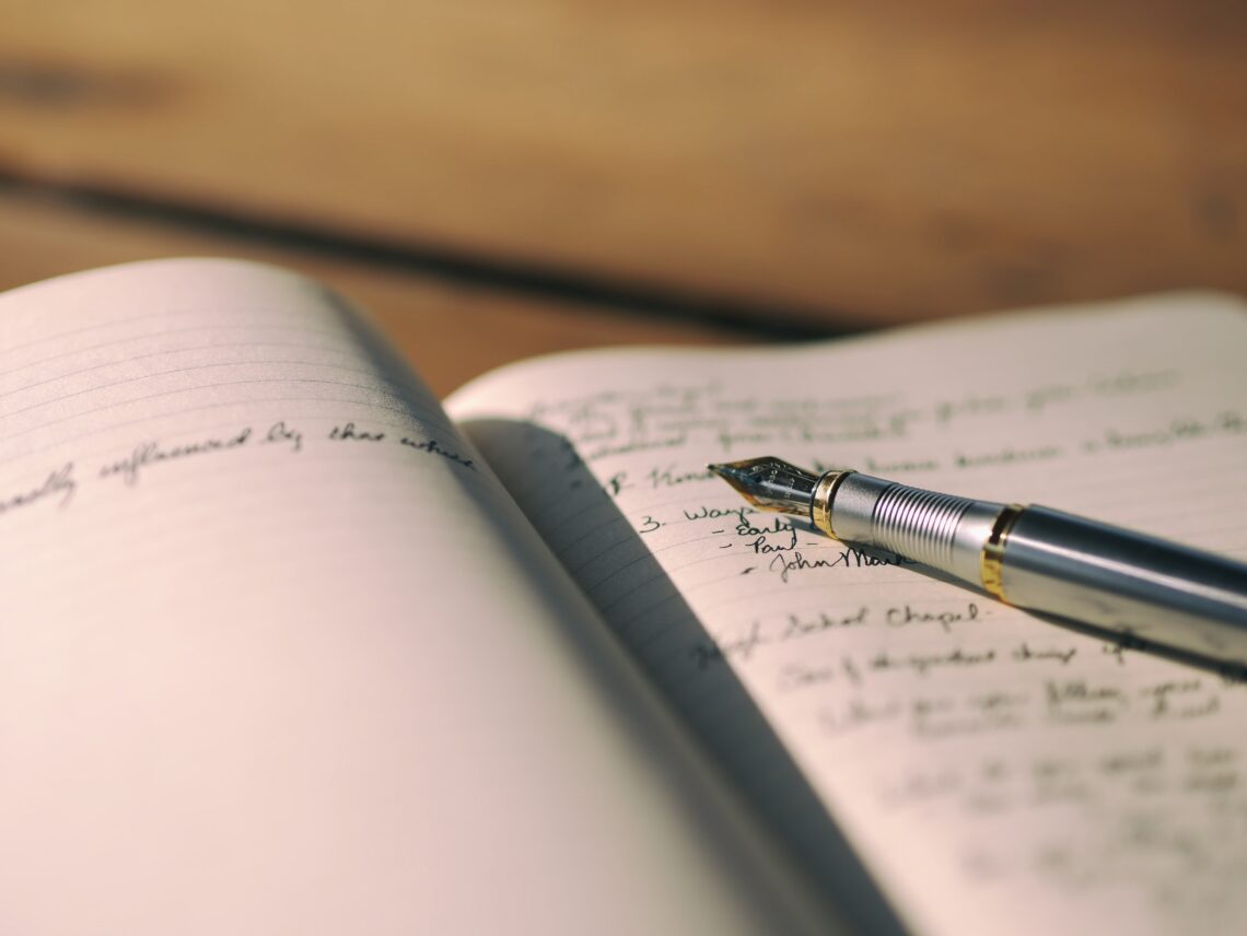 How to Begin Journaling in 4 Easy Steps