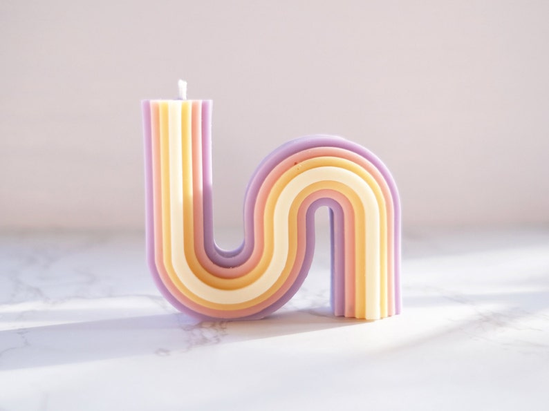 S Shaped Abstract Candle