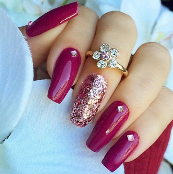 Accent nail