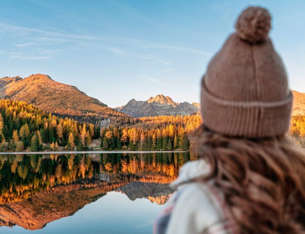 Reduce Autumn Anxiety with These Fun Fall Activities for Adults