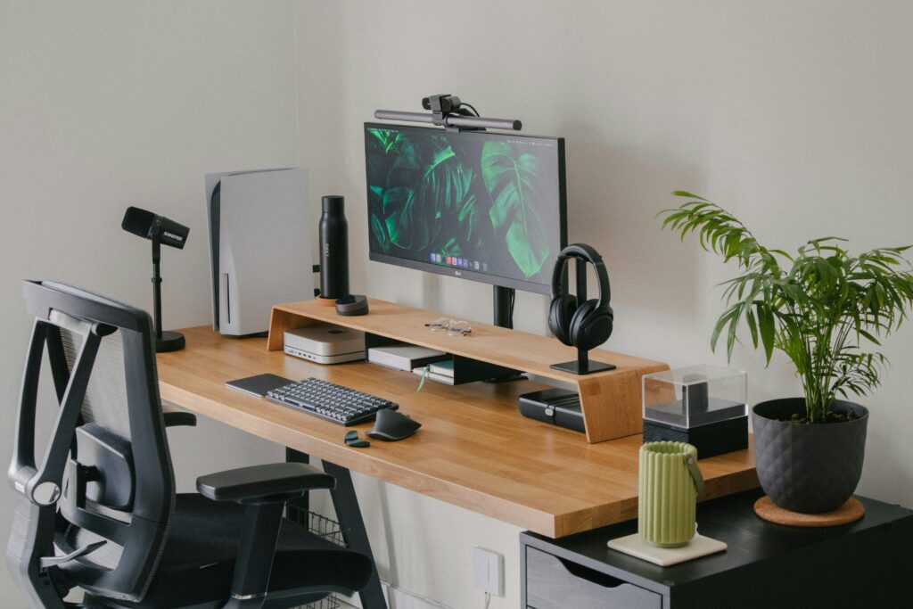 Desk accessories