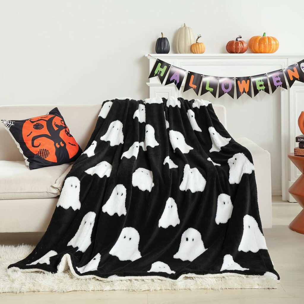 Smoofy Halloween Blanket