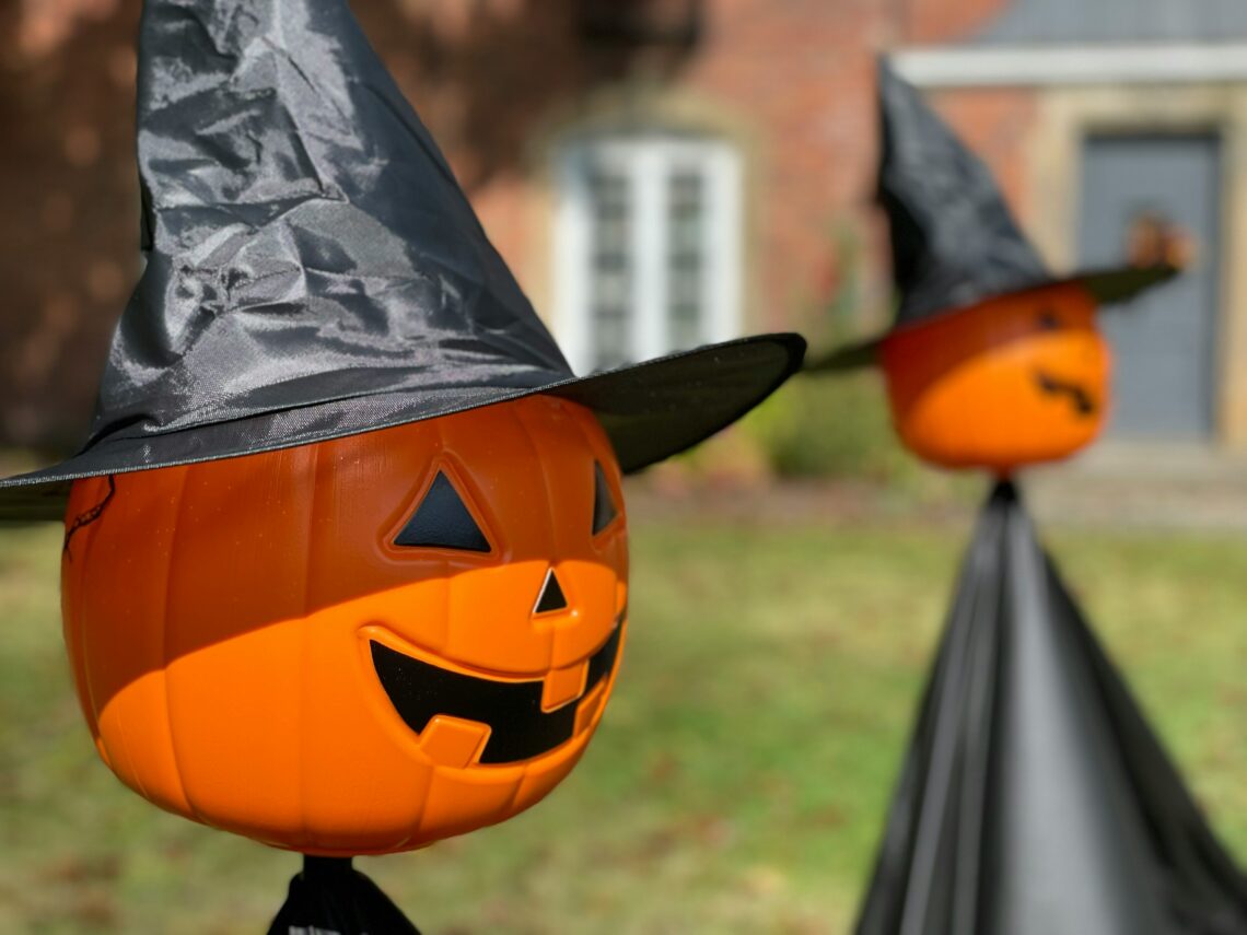 Amazon Halloween Decorations for a Spectacular Spooky Season