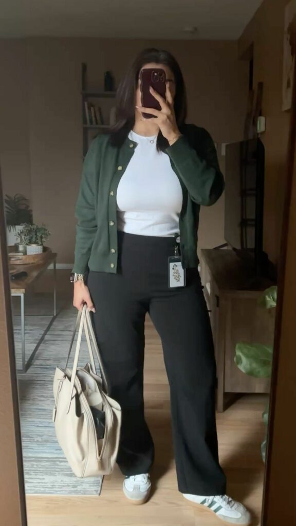 Cute spring office outfit idea