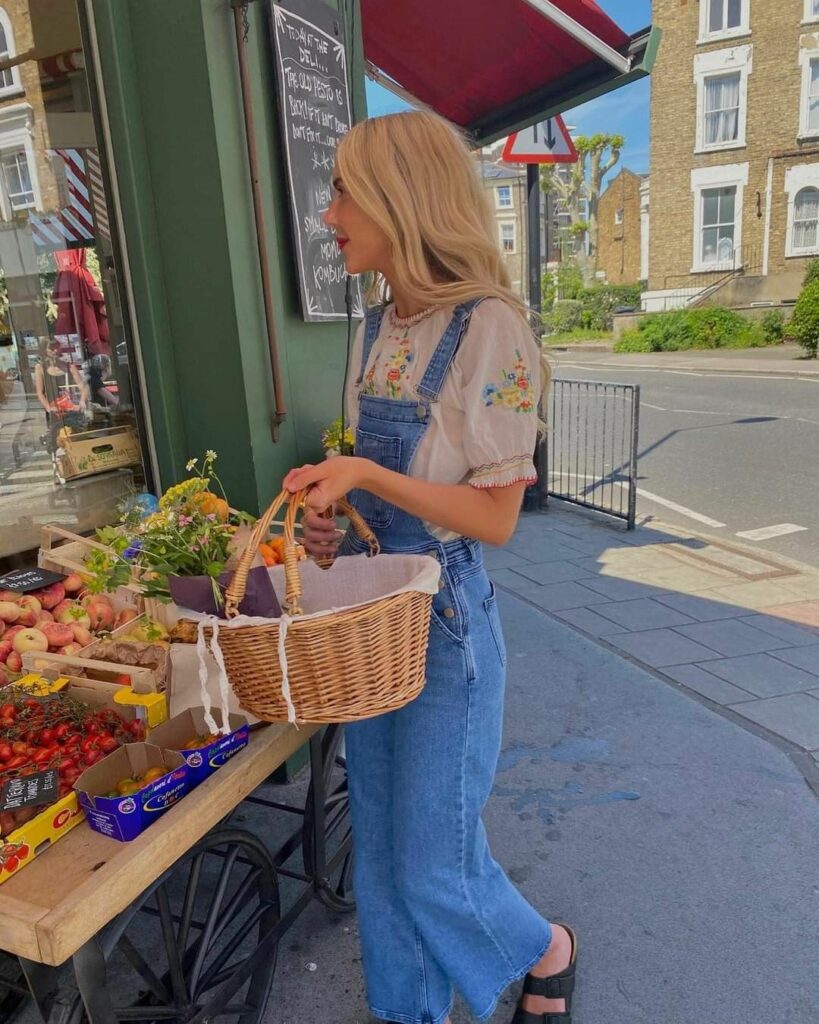 Overalls+Shirt+Slides