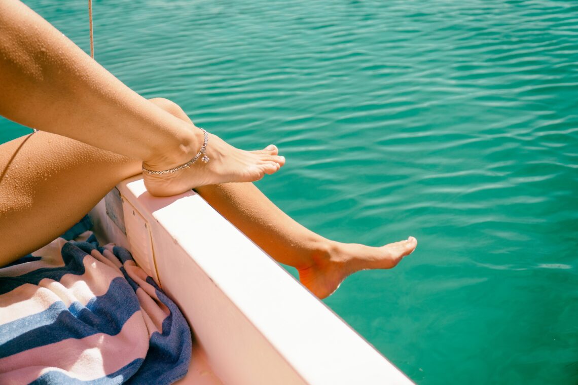 Stunning Amazon Anklets to Elevate Your Summer Style