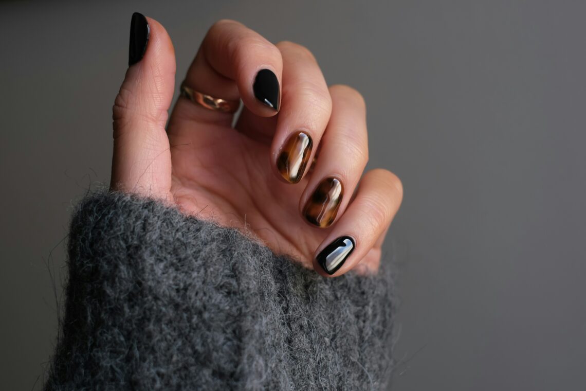 Fall Square Nails: 12 Ideas You Have to Try