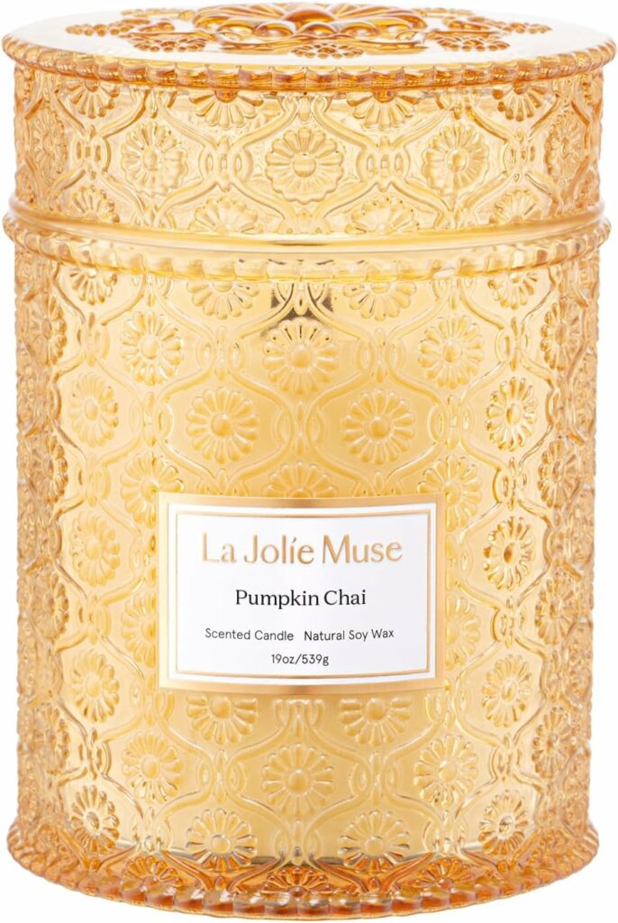LA JOLIE MUSE Pumpkin Chai Scented Candle